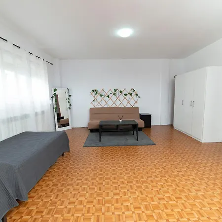 Gran Al Aire Libre En *