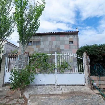 Gran Al Aire Libre En Hotel Grisel